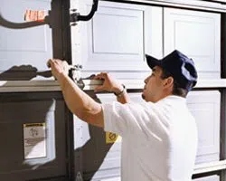 Garage Door Solution Service Worth, IL 708-336-3309 - rep-gdr-16m